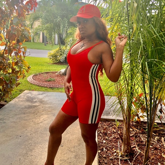 New Onesie Romper Shorts -NWOT - Picture 2 of 5